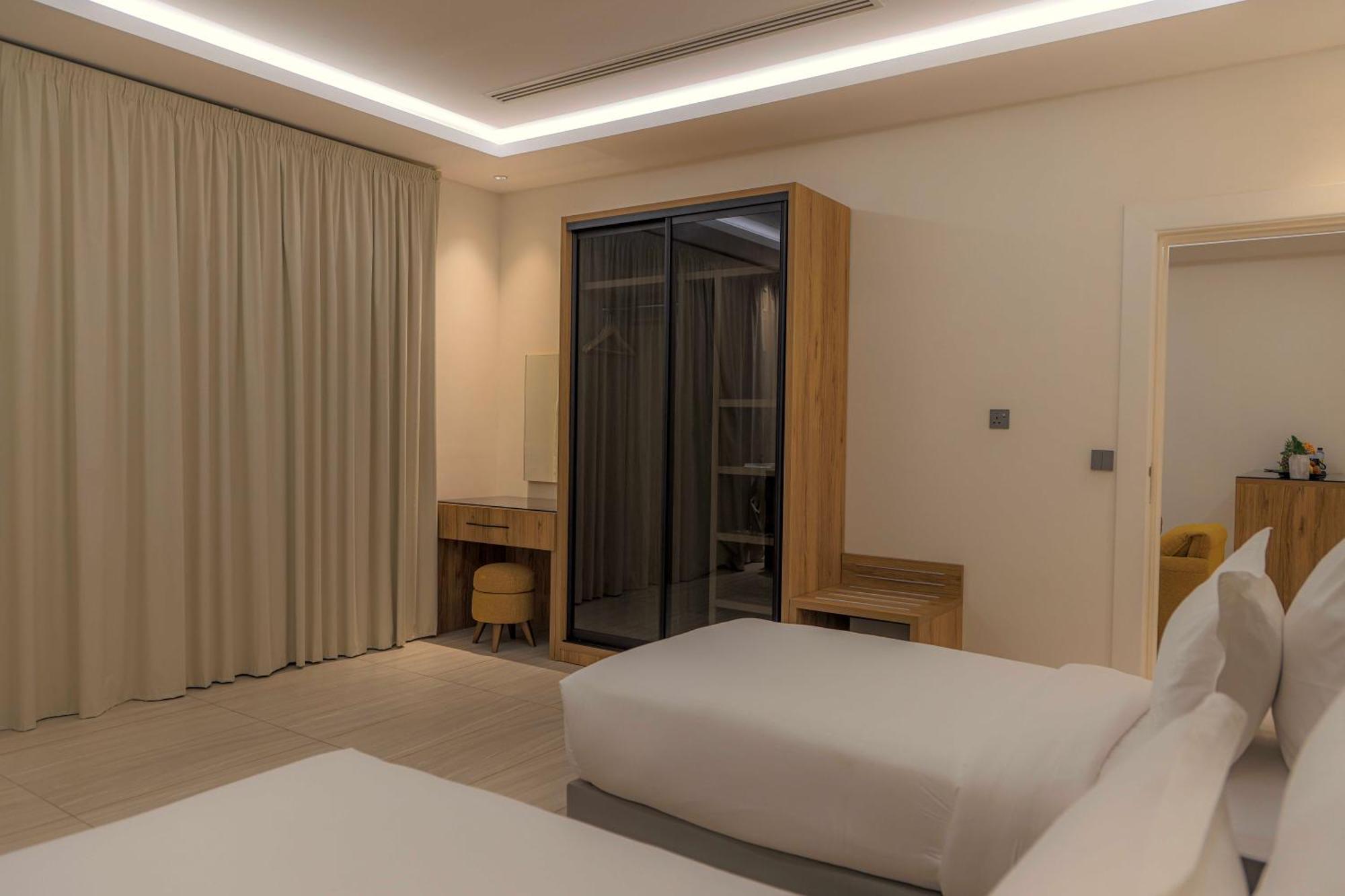 Premium Sas Hotel Hafar Al-Batin Exterior photo